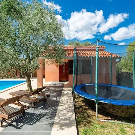 Apartment Ana Peruski