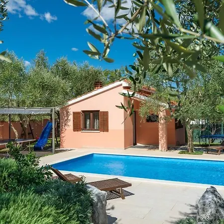 Ana Apartment